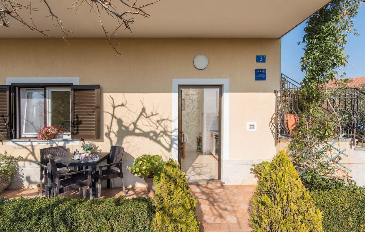 Apartment Complex Orzan Lovrecica エクステリア 写真
