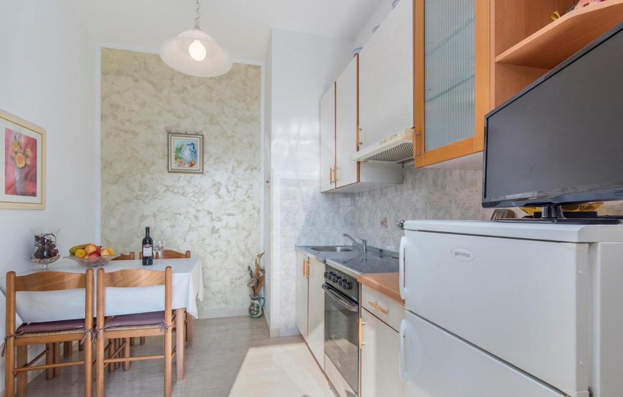 Apartment Complex Orzan Lovrecica エクステリア 写真