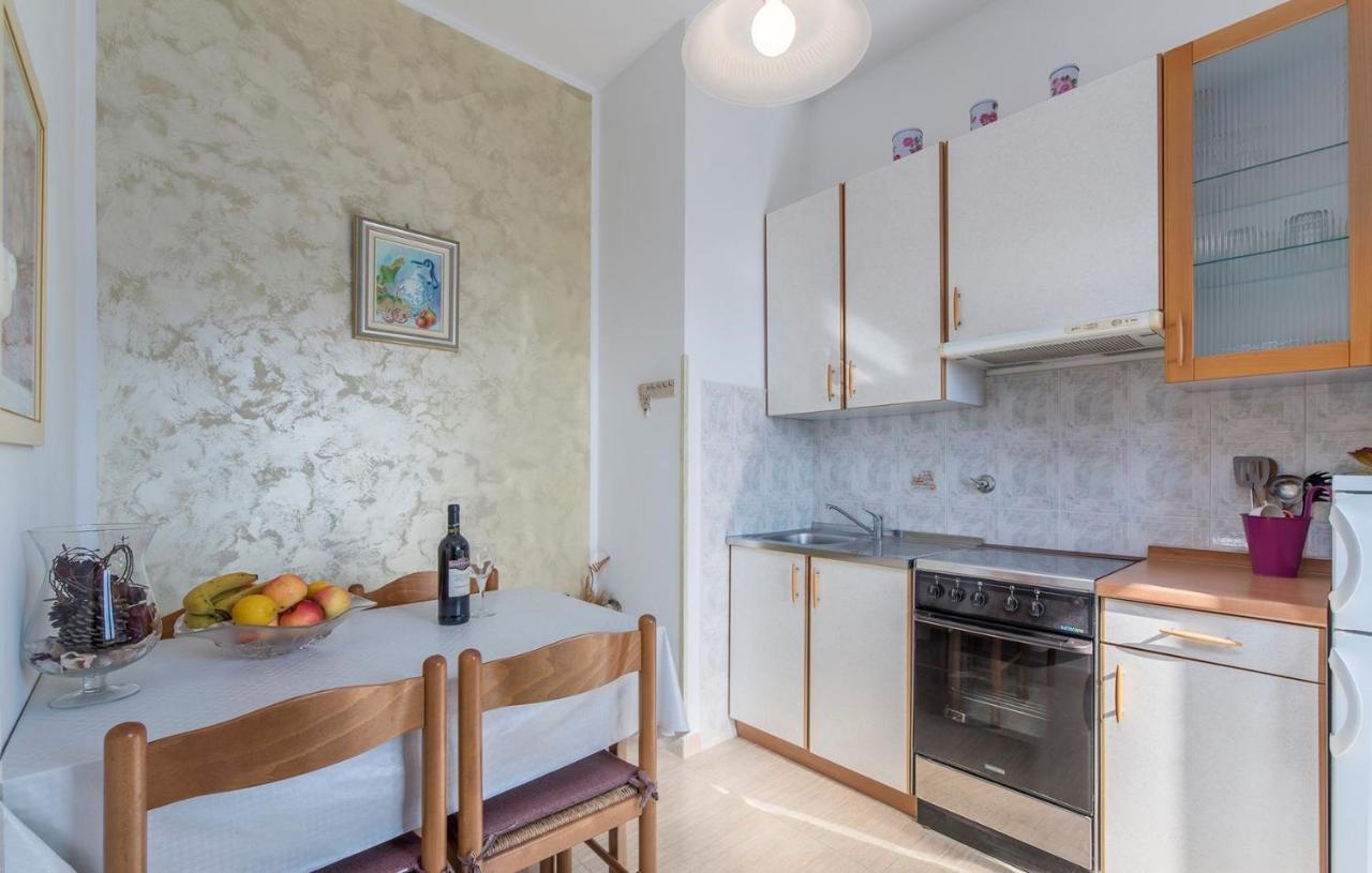 Apartment Complex Orzan Lovrecica エクステリア 写真